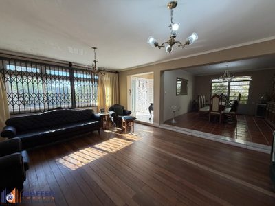 Casa, 6 quartos, 428 m² - Foto 2