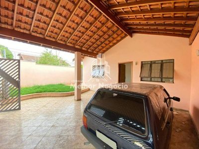 Casa, 3 quartos, 172 m² - Foto 1