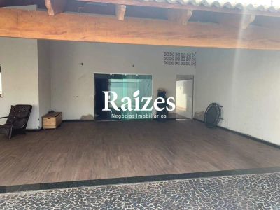 Casa, 3 quartos, 180 m² - Foto 2