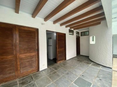 Casa, 5 quartos, 372 m² - Foto 1