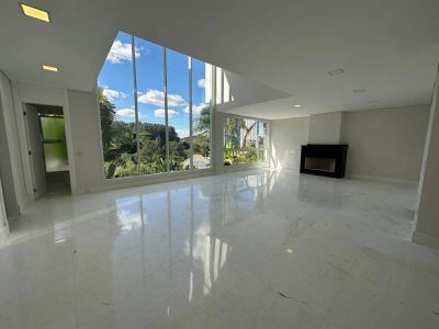 Casa, 5 quartos, 1082 m² - Foto 2