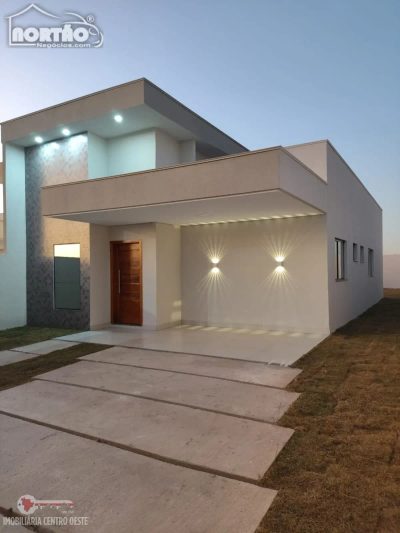 Casa, 3 quartos, 87 m² - Foto 1