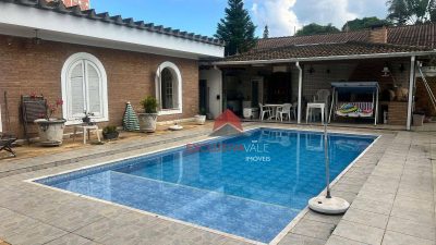 Casa, 5 quartos, 380 m² - Foto 1