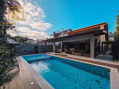 Casa, 4 quartos, 308 m² - Foto 1