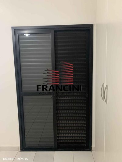 Apartamento, 1 quarto, 30 m² - Foto 2