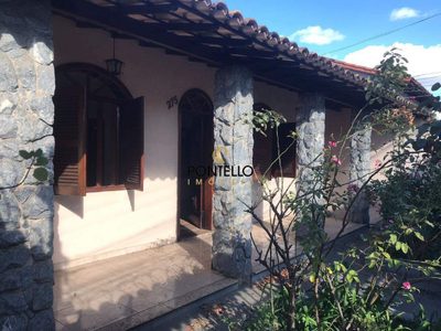 Casa, 3 quartos, 201 m² - Foto 1