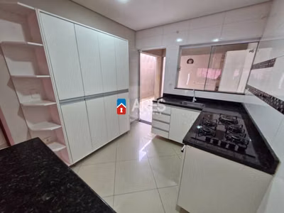 Casa, 3 quartos, 104 m² - Foto 1
