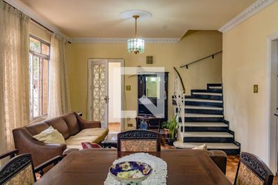 Casa, 3 quartos, 280 m² - Foto 1