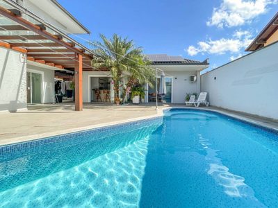 Casa, 3 quartos, 245 m² - Foto 3