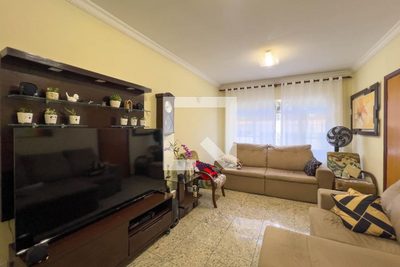 Casa, 3 quartos, 200 m² - Foto 2
