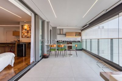 Apartamento, 3 quartos, 200 m² - Foto 1
