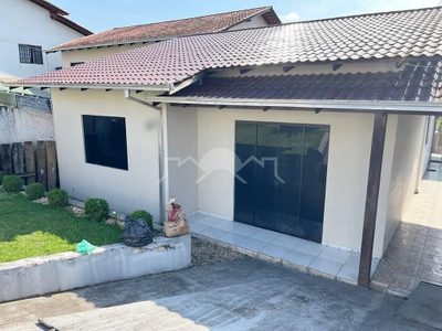 Casa, 3 quartos, 90 m² - Foto 1