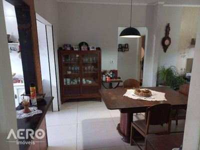 Casa, 3 quartos, 124 m² - Foto 2