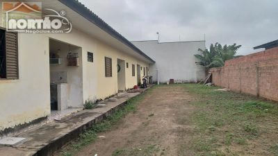 Casa, 4 quartos, 160 m² - Foto 2
