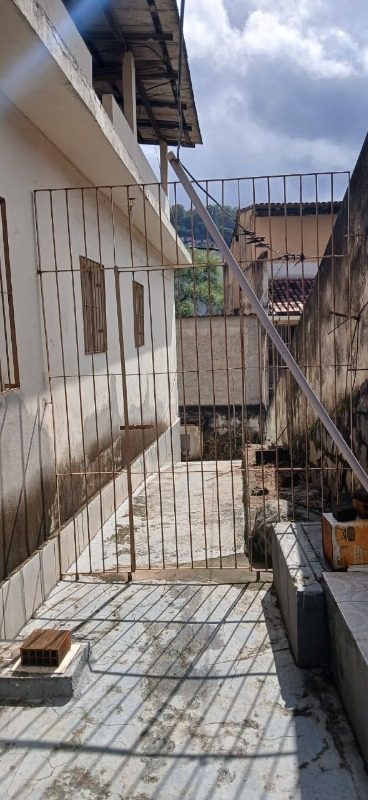 Casa, 4 quartos, 250 m² - Foto 1
