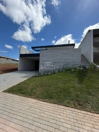 Sobrado, 3 quartos, 220 m² - Foto 1