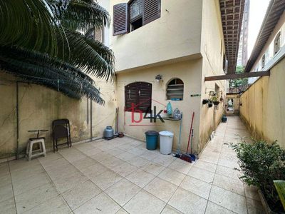 Casa, 4 quartos, 198 m² - Foto 4