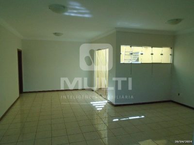 Casa, 3 quartos, 250 m² - Foto 1