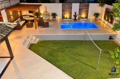 Casa, 3 quartos, 250 m² - Foto 1