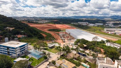Loteamento e Condomínio, 675 m² - Foto 2