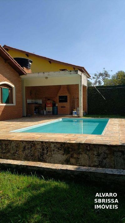 Chácara, 2 quartos, 1287 m² - Foto 1