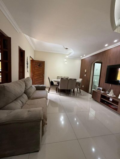 Casa, 3 quartos, 86 m² - Foto 1