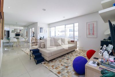Apartamento, 3 quartos, 178 m² - Foto 1