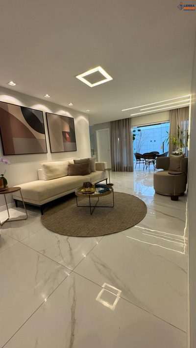 Casa, 3 quartos, 250 m² - Foto 1