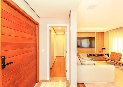 Apartamento, 3 quartos, 226 m² - Foto 2
