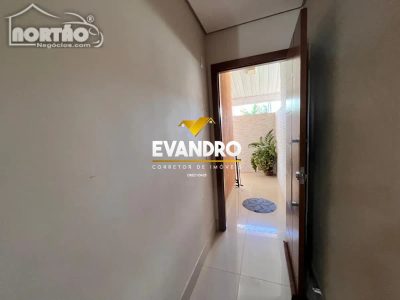 Casa, 3 quartos, 168 m² - Foto 2