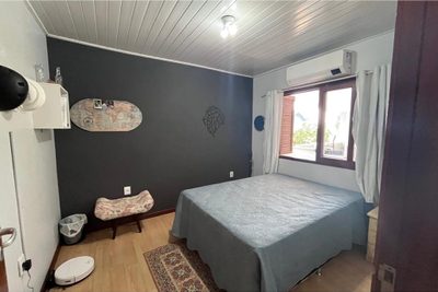 Casa, 3 quartos, 237 m² - Foto 2