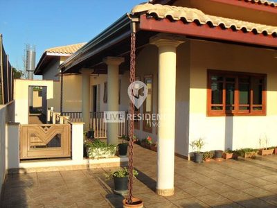 Casa, 3 quartos, 583 m² - Foto 1