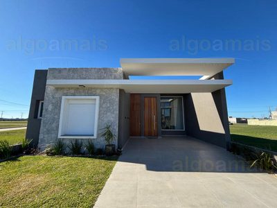 Casa, 3 quartos, 240 m² - Foto 1