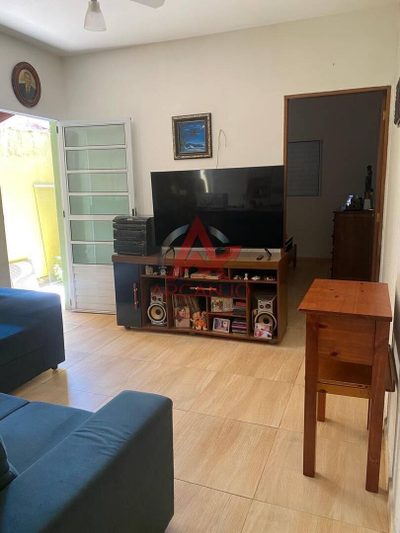 Casa, 2 quartos, 100 m² - Foto 1