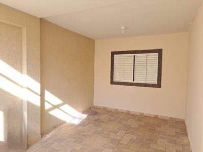 Casa, 2 quartos, 84 m² - Foto 2