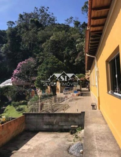 Casa, 5 quartos, 230 m² - Foto 4