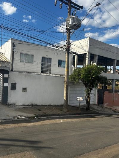 Casa, 3 quartos, 250 m² - Foto 2