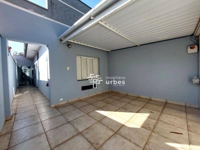 Casa, 1 quarto, 68 m² - Foto 1