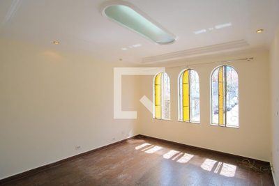Casa, 3 quartos, 250 m² - Foto 1