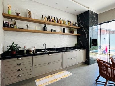 Casa, 3 quartos, 132 m² - Foto 2