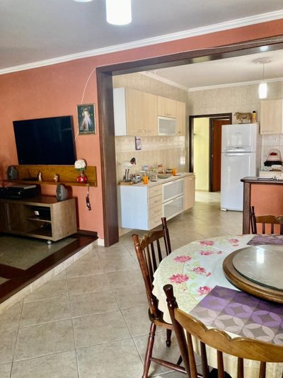 Chácara, 3 quartos, 700 m² - Foto 2