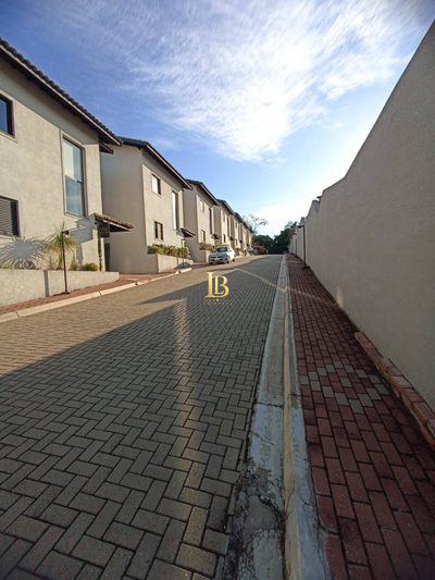 Casa, 3 quartos, 100 m² - Foto 1