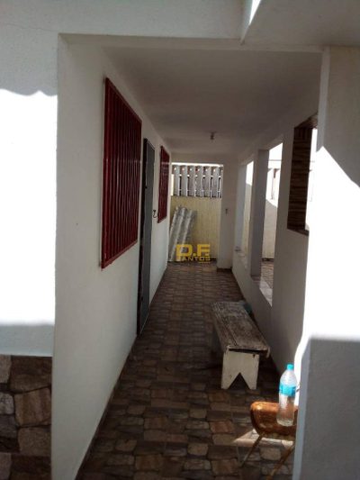 Casa, 3 quartos, 135 m² - Foto 1