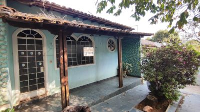 Casa, 4 quartos, 135 m² - Foto 1