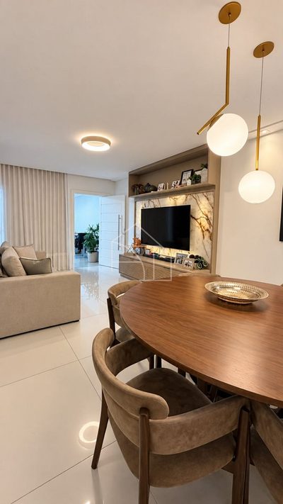Casa, 3 quartos, 170 m² - Foto 2
