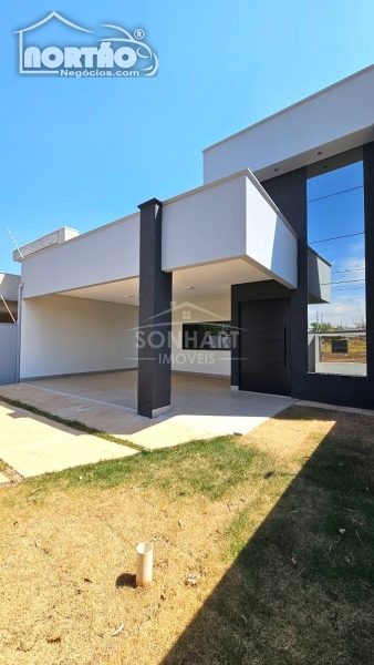 Casa, 3 quartos, 186 m² - Foto 1