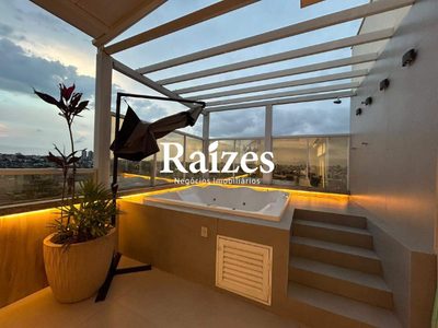 Cobertura, 4 quartos, 215 m² - Foto 1