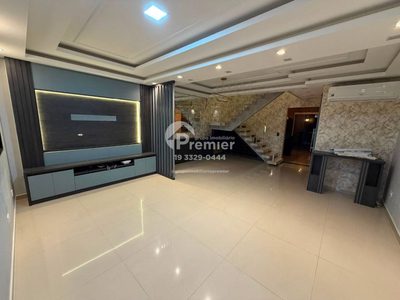 Casa, 4 quartos, 168 m² - Foto 2