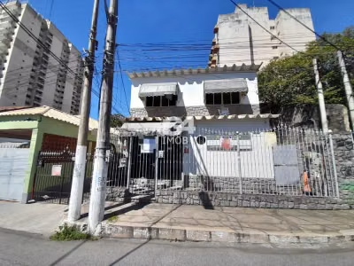 Casa, 1 quarto, 160 m² - Foto 1