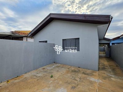 Casa, 2 quartos, 59 m² - Foto 1